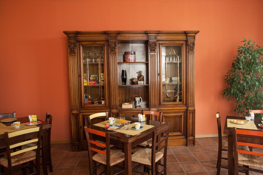 Agriturismo Il Mondo Guest House ปาร์มา ภายนอก รูปภาพ