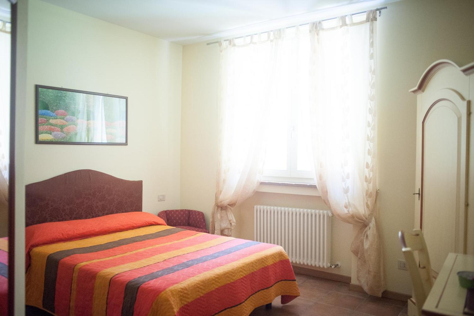 Agriturismo Il Mondo Guest House ปาร์มา ภายนอก รูปภาพ