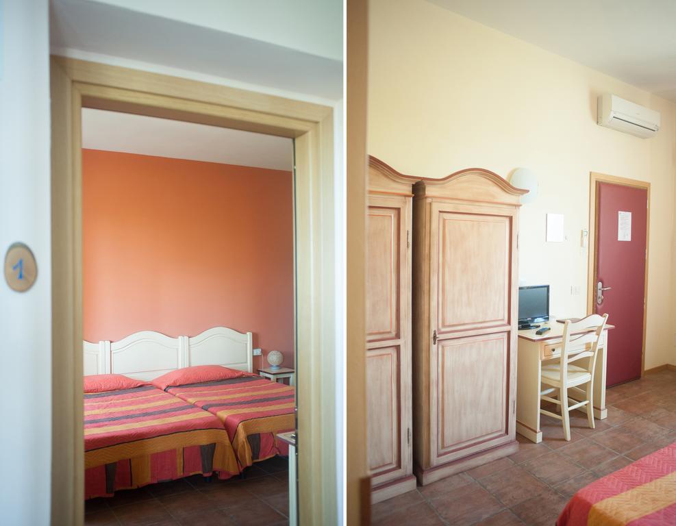 Agriturismo Il Mondo Guest House ปาร์มา ห้อง รูปภาพ