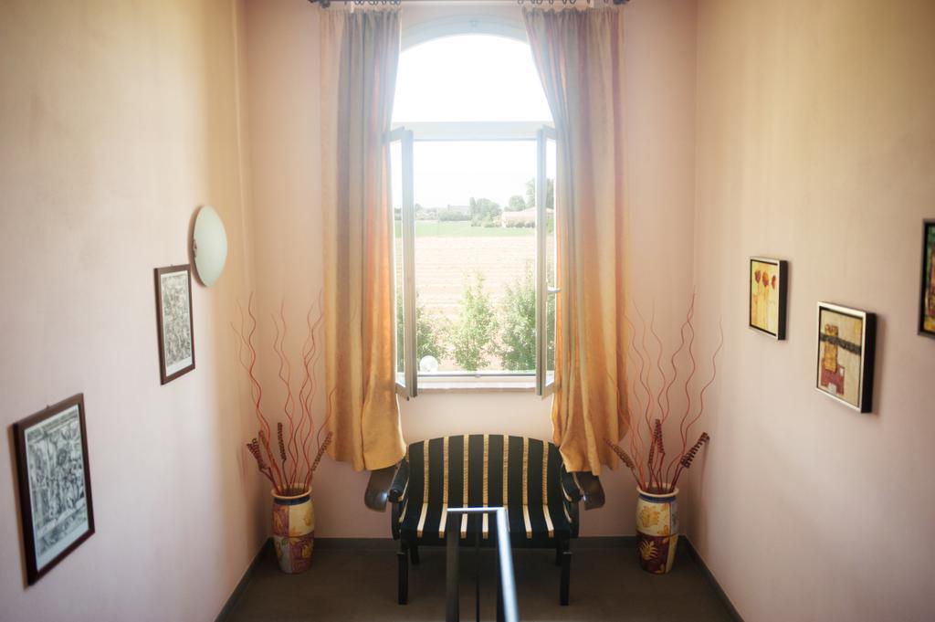 Agriturismo Il Mondo Guest House ปาร์มา ภายนอก รูปภาพ